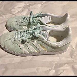 Women’s Adidas Gazelle